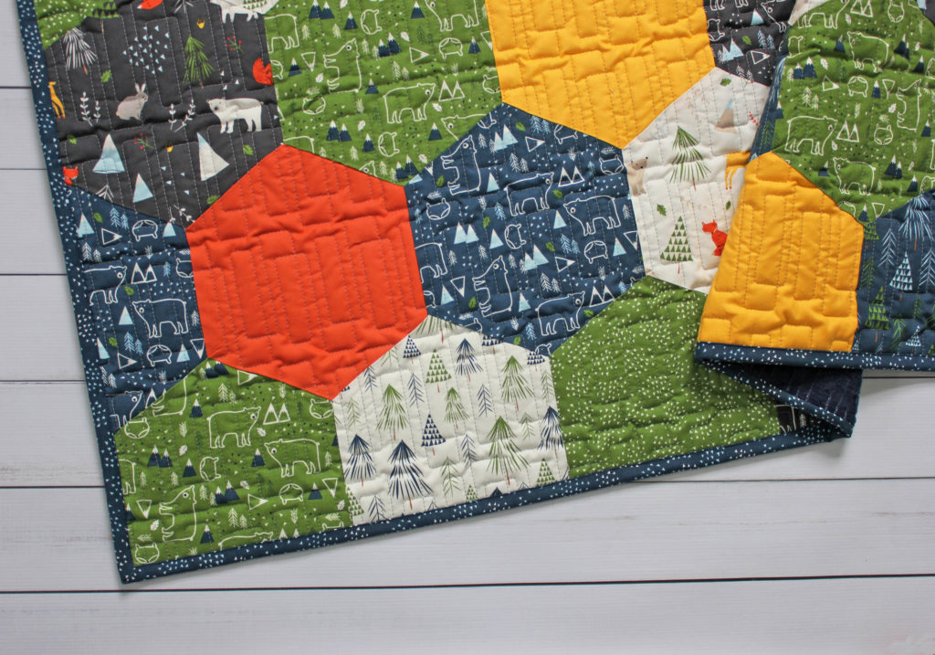 in-the-forest-easy-hexagon-quilt-center-street-quilts